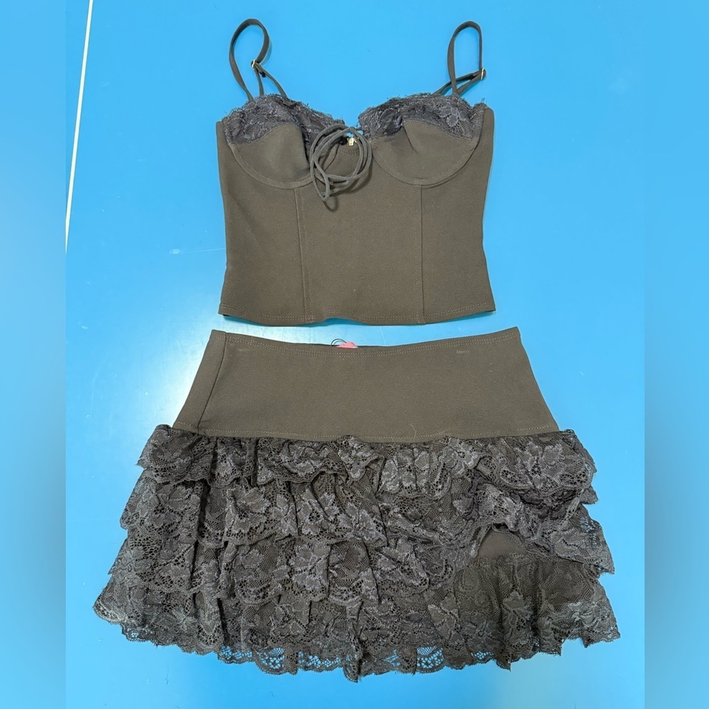 Edikted Navy Ruffle Mini Skirt And Top Set. Perfect Condition. Size XS - Picture 12 of 12